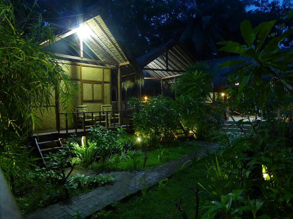 Shibui Garden Bungalows And Restaurant Tanjung  Luaran gambar