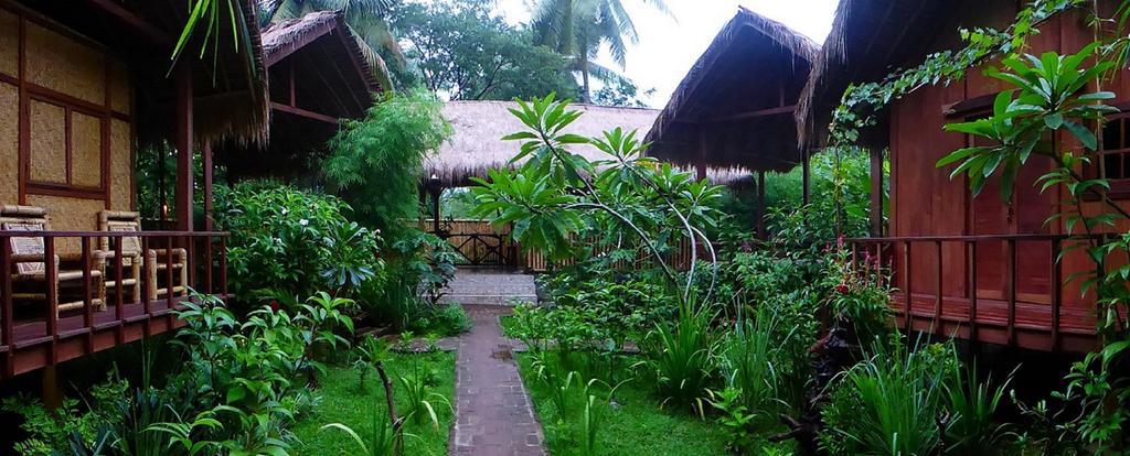 Shibui Garden Bungalows And Restaurant Tanjung  Luaran gambar